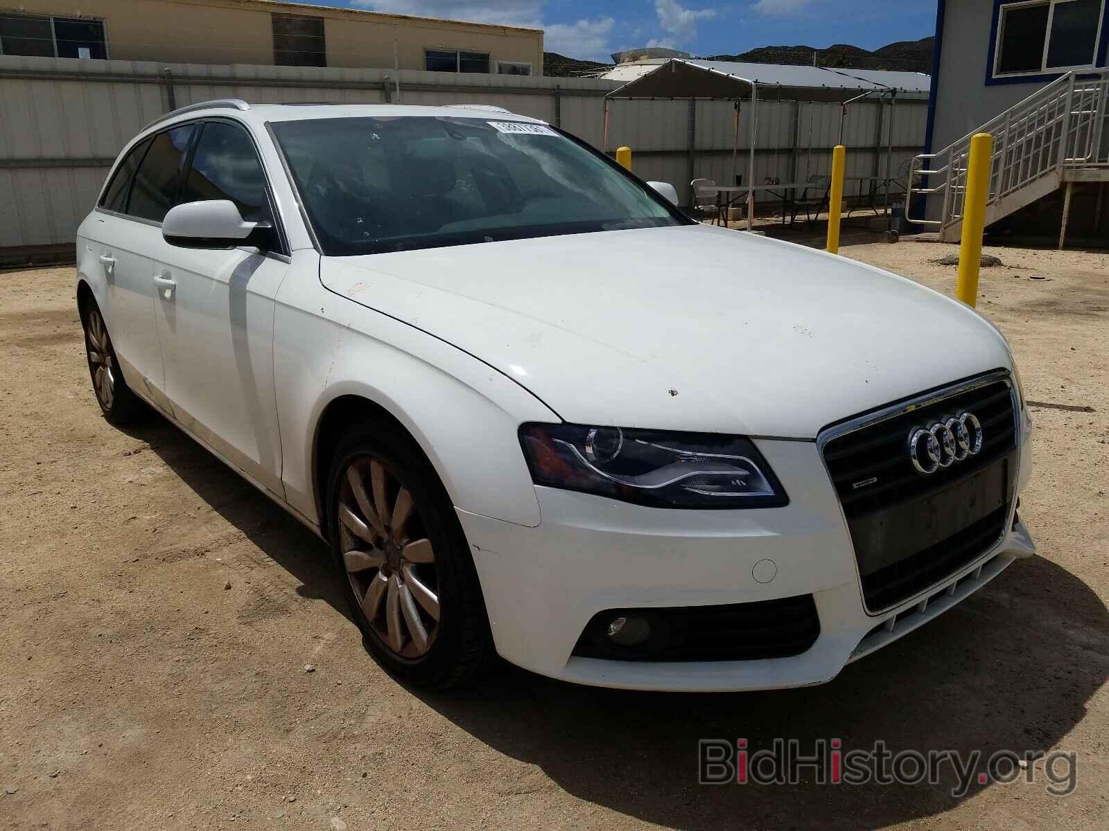 Photo WAUWFBFL5BA135720 - AUDI A4 2011