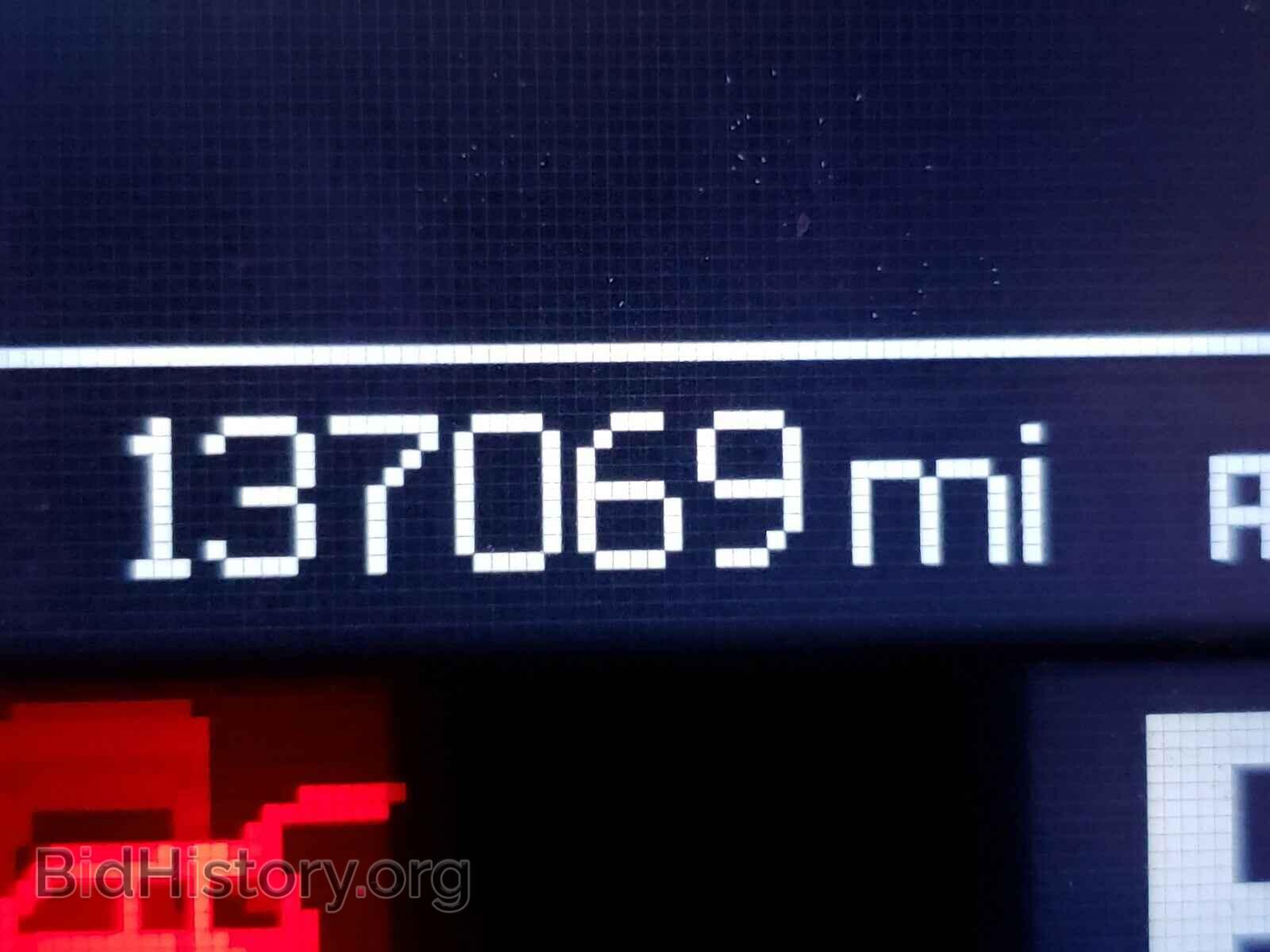 2011 DODGE DURANGO - VIN: 1D4RD3GGXBC687329 - Photo 8