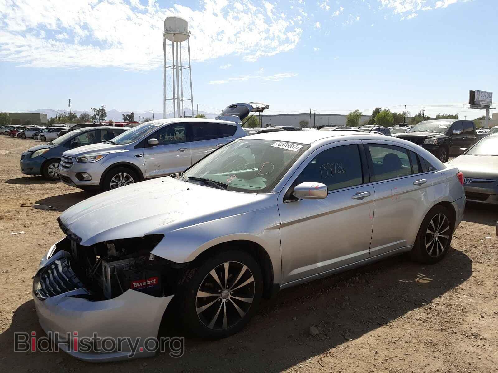 2012 CHRYSLER 200 - VIN: 1C3CCBBG3CN269048 - Фото 2