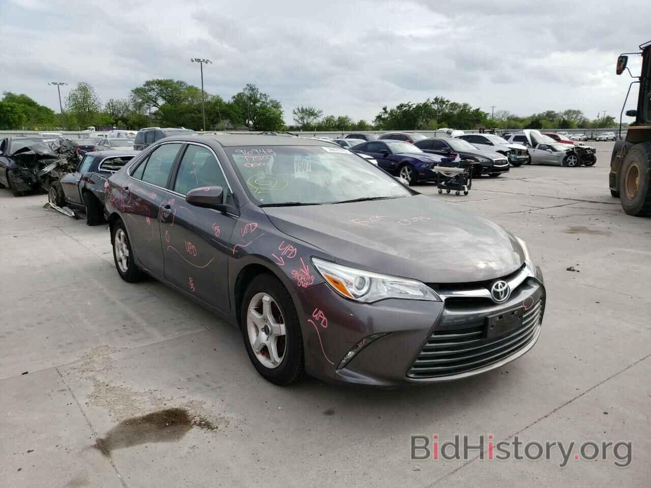 Photo 4T4BF1FK3FR498218 - TOYOTA CAMRY 2015
