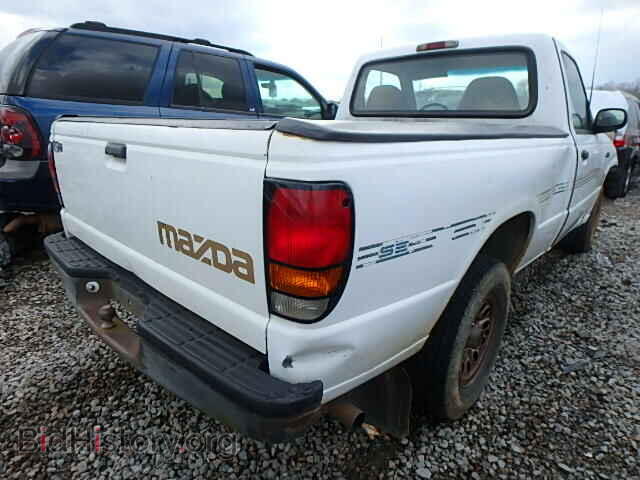 1994 MAZDA B2300 - VIN: 4F4CR12A7RTM74304 - Фото 4