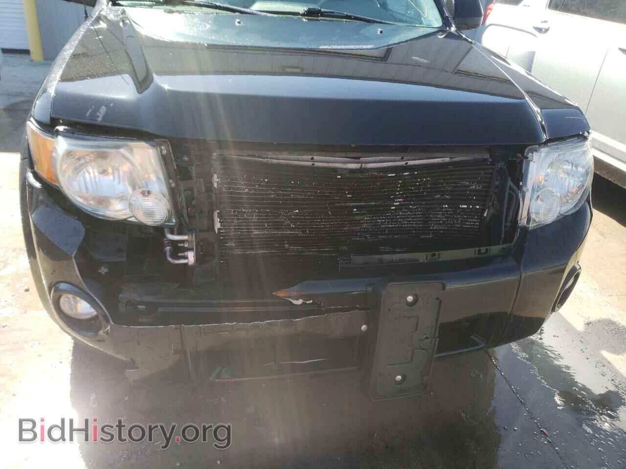 2011 FORD ESCAPE - VIN: 1FMCU0DG2BKA49227 - Фото 9