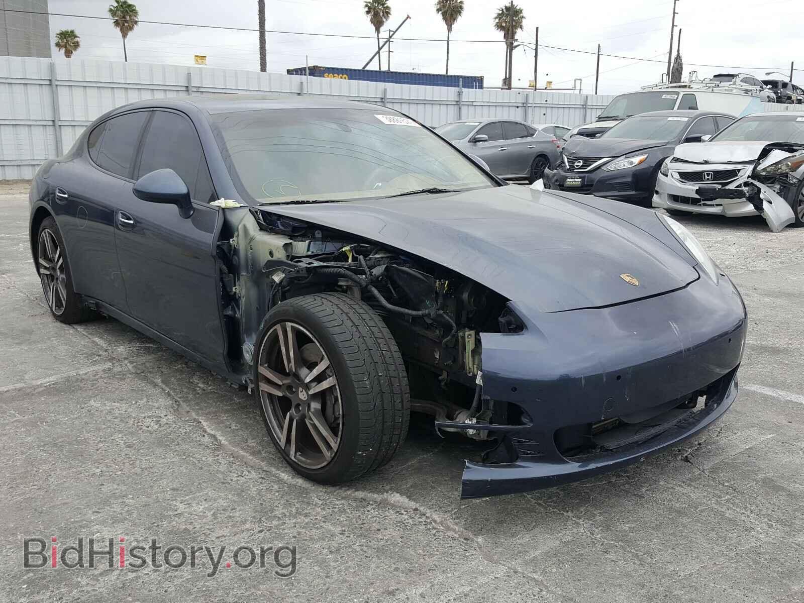 Photo WP0AA2A74BL016065 - PORSCHE PANAMERA 2011