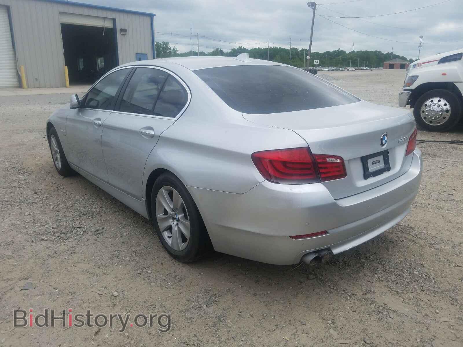 2012 BMW 5 SERIES - VIN: WBAXH5C59CDW04300 - Photo 3