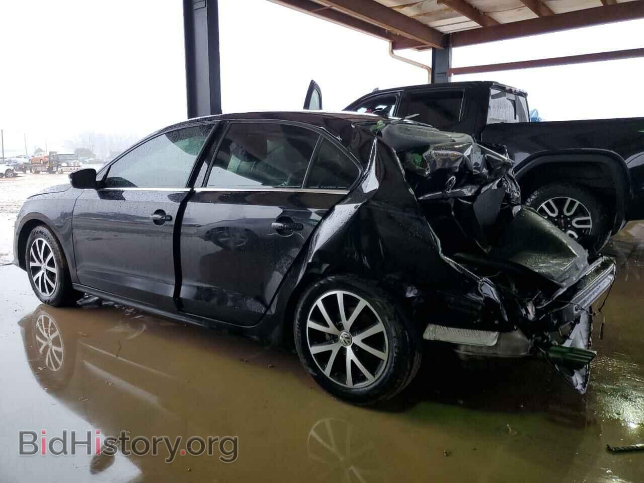 2017 VOLKSWAGEN JETTA - VIN: 3VWDB7AJXHM372625 - Фото 2