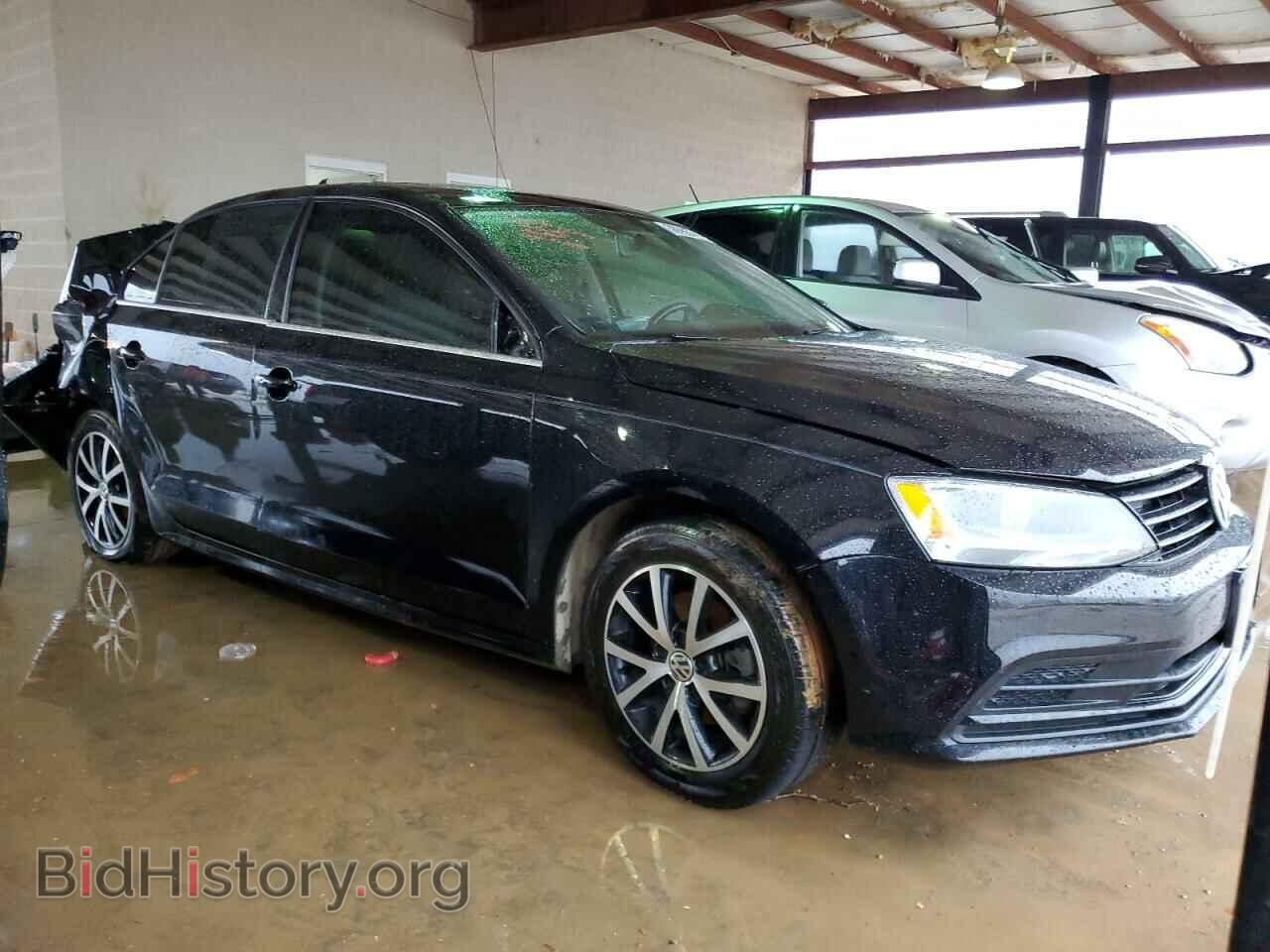 2017 VOLKSWAGEN JETTA - VIN: 3VWDB7AJXHM372625 - Фото 4