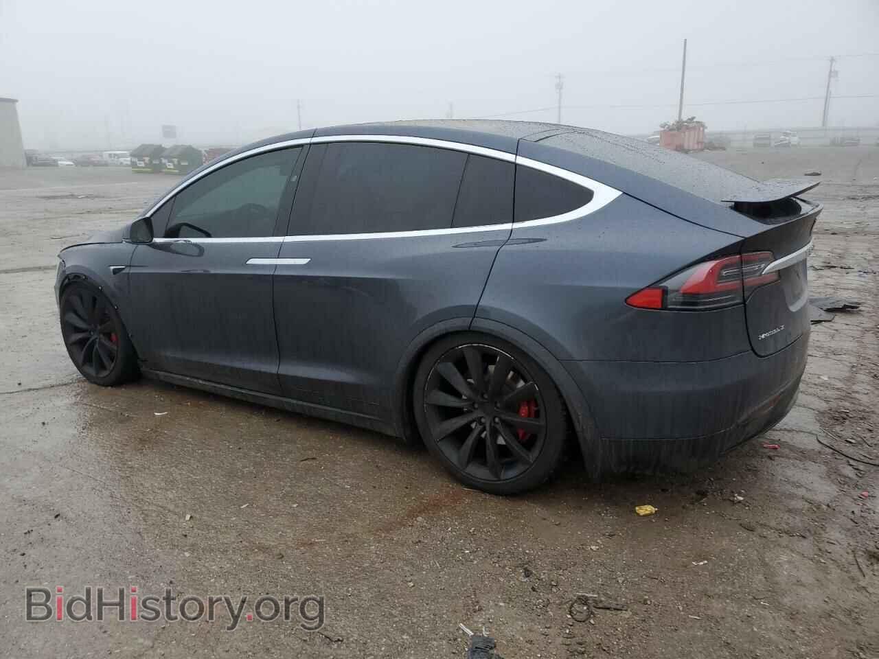 2017 TESLA MODEL X - VIN: 5YJXCBE48HF052633 - Photo 2