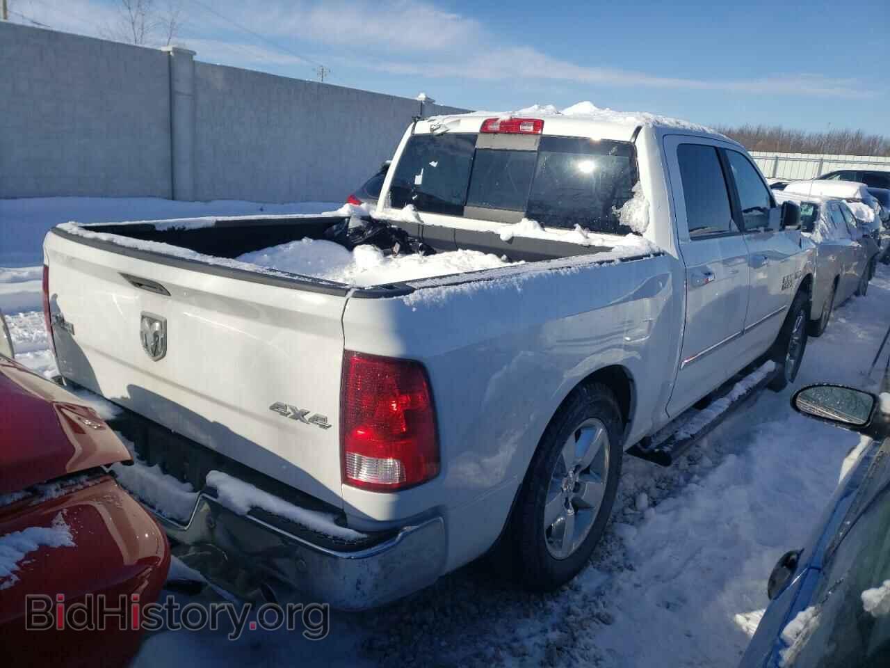 2017 RAM 1500 - VIN: 3C6RR7LT3HG738899 - Фото 3