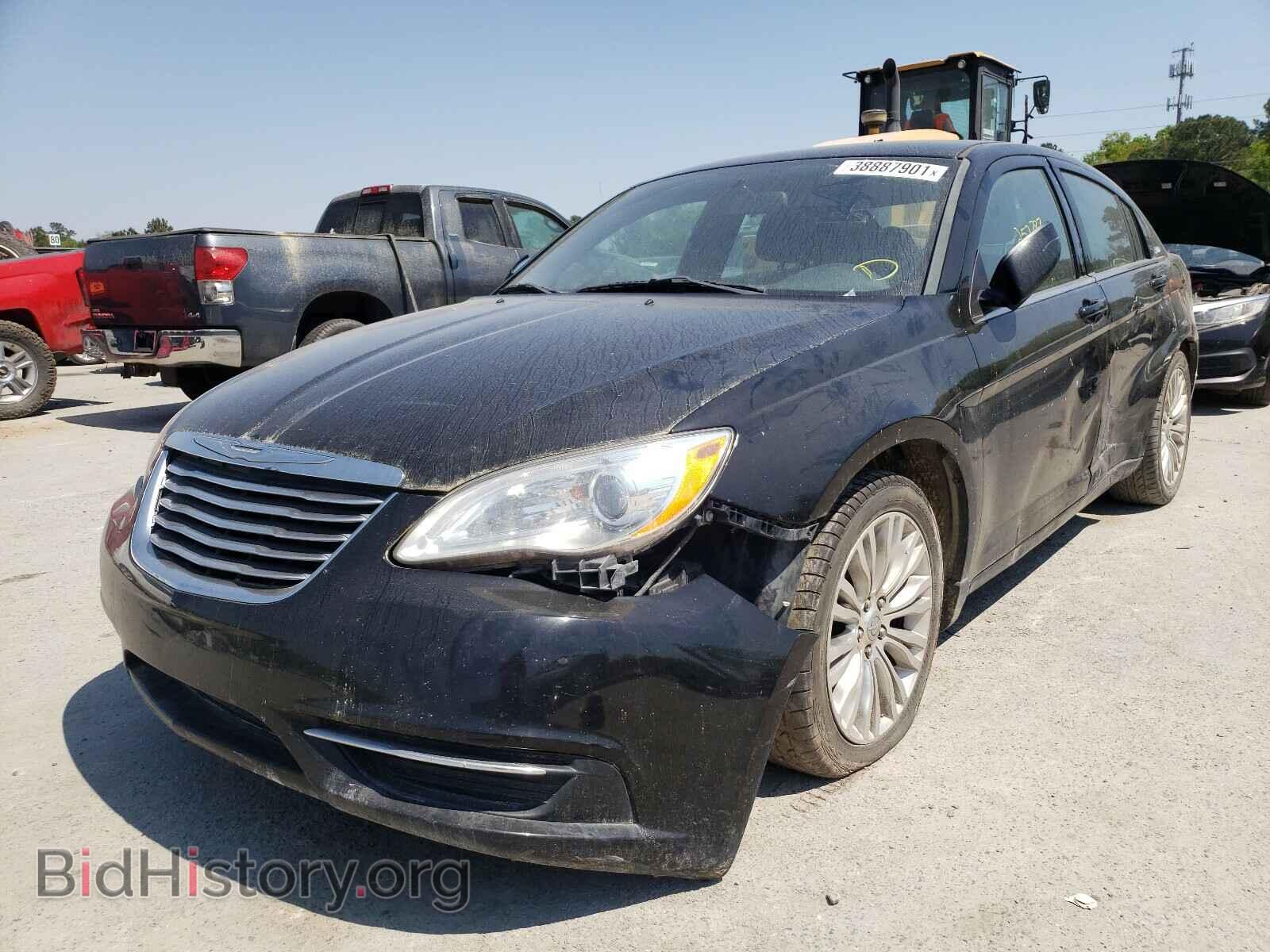 2012 CHRYSLER 200 - VIN: 1C3CCBAB7CN262321 - Photo 2