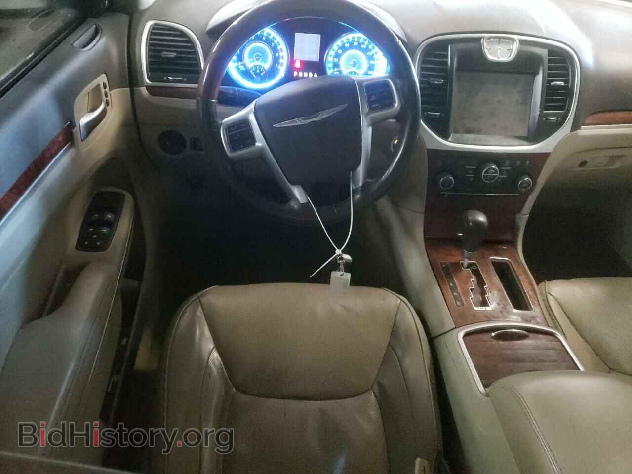 2011 CHRYSLER 300 - VIN: 2C3CA6CT9BH537407 - Фото 8