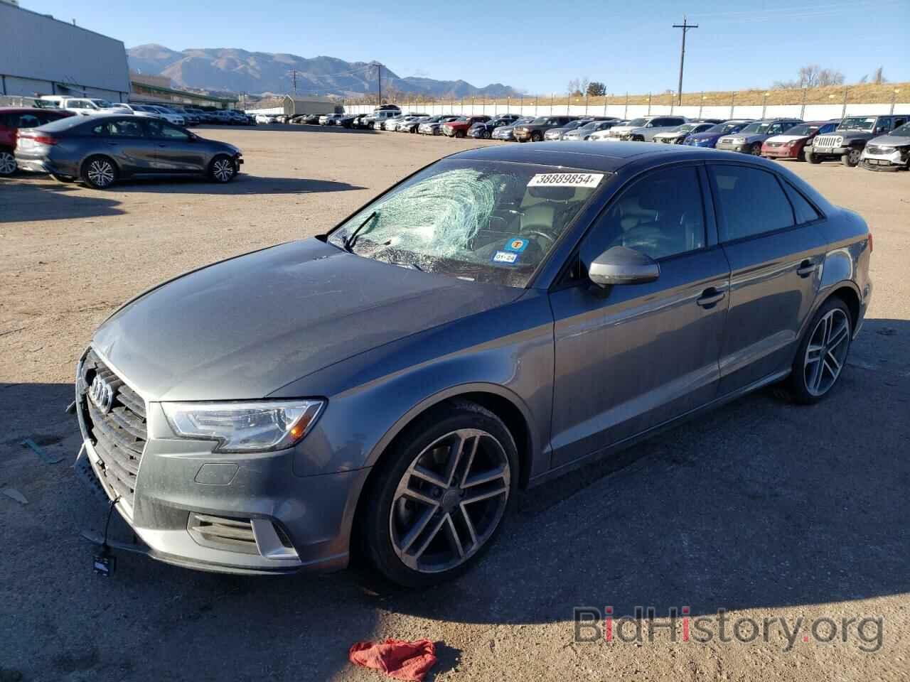 Photo WAUB8GFF0J1079250 - AUDI A3 2018