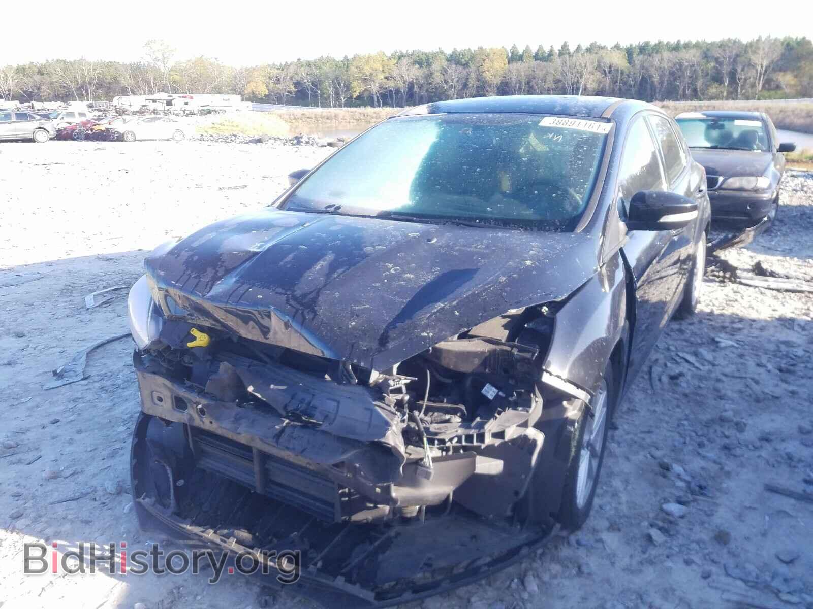 2017 FORD FOCUS - VIN: 1FADP3K21HL330825 - Фото 2