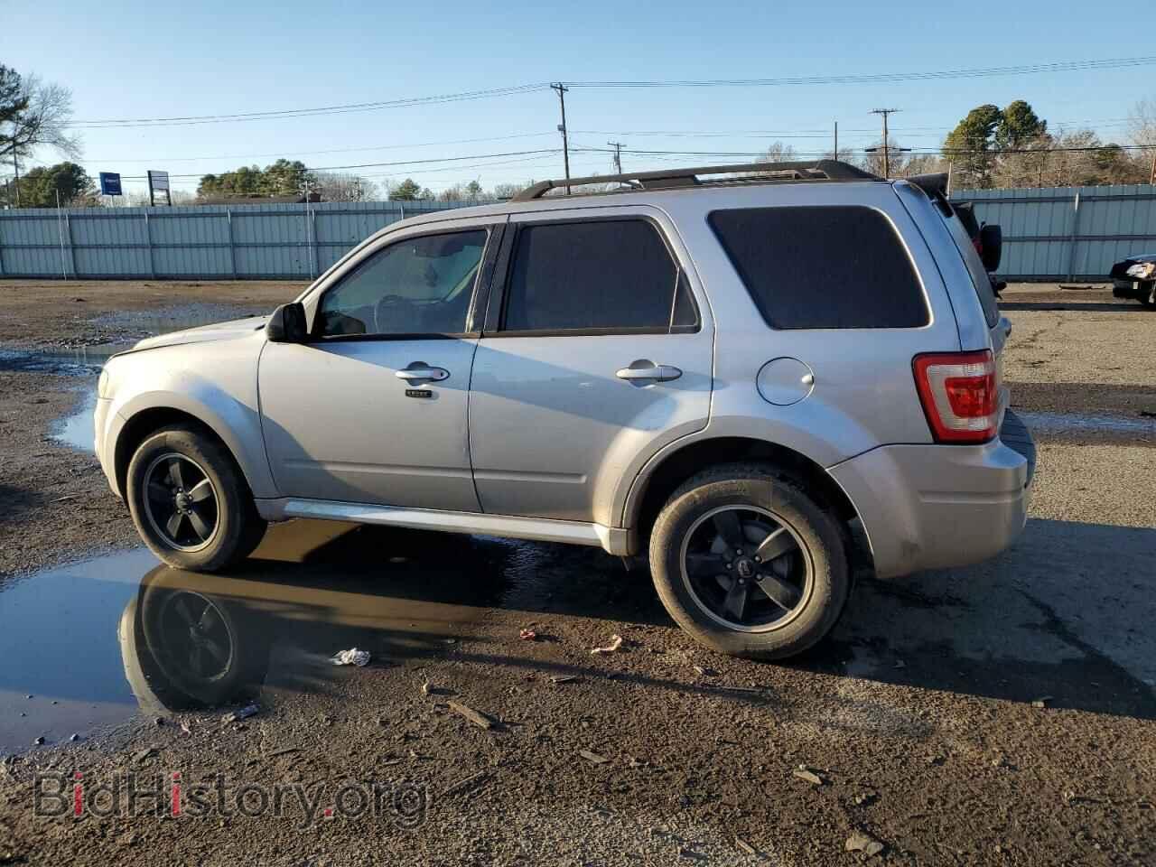 2011 FORD ESCAPE - VIN: 1FMCU0DG6BKA62210 - Фото 2