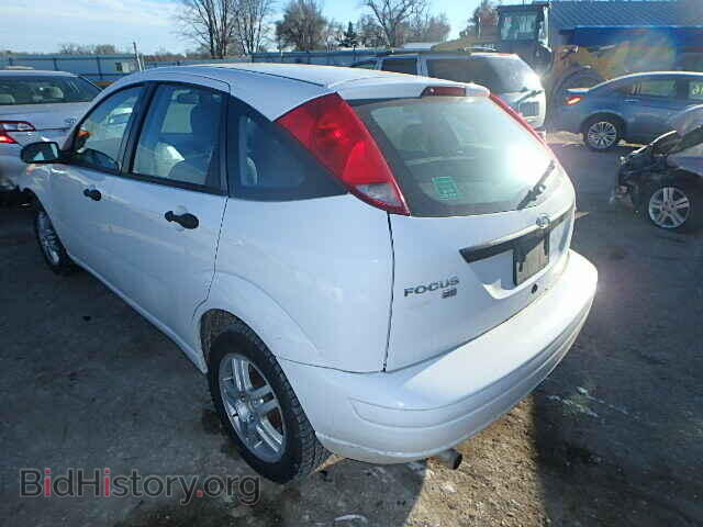 2005 FORD FOCUS - VIN: 3FAFP37N75R137233 - Фото 3