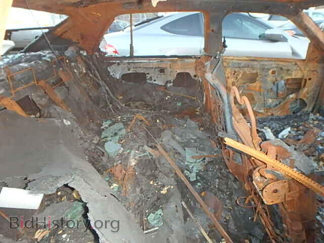2000 CADILLAC DEVILLE - VIN: 1G6KD54Y5YU338625 - Photo 6
