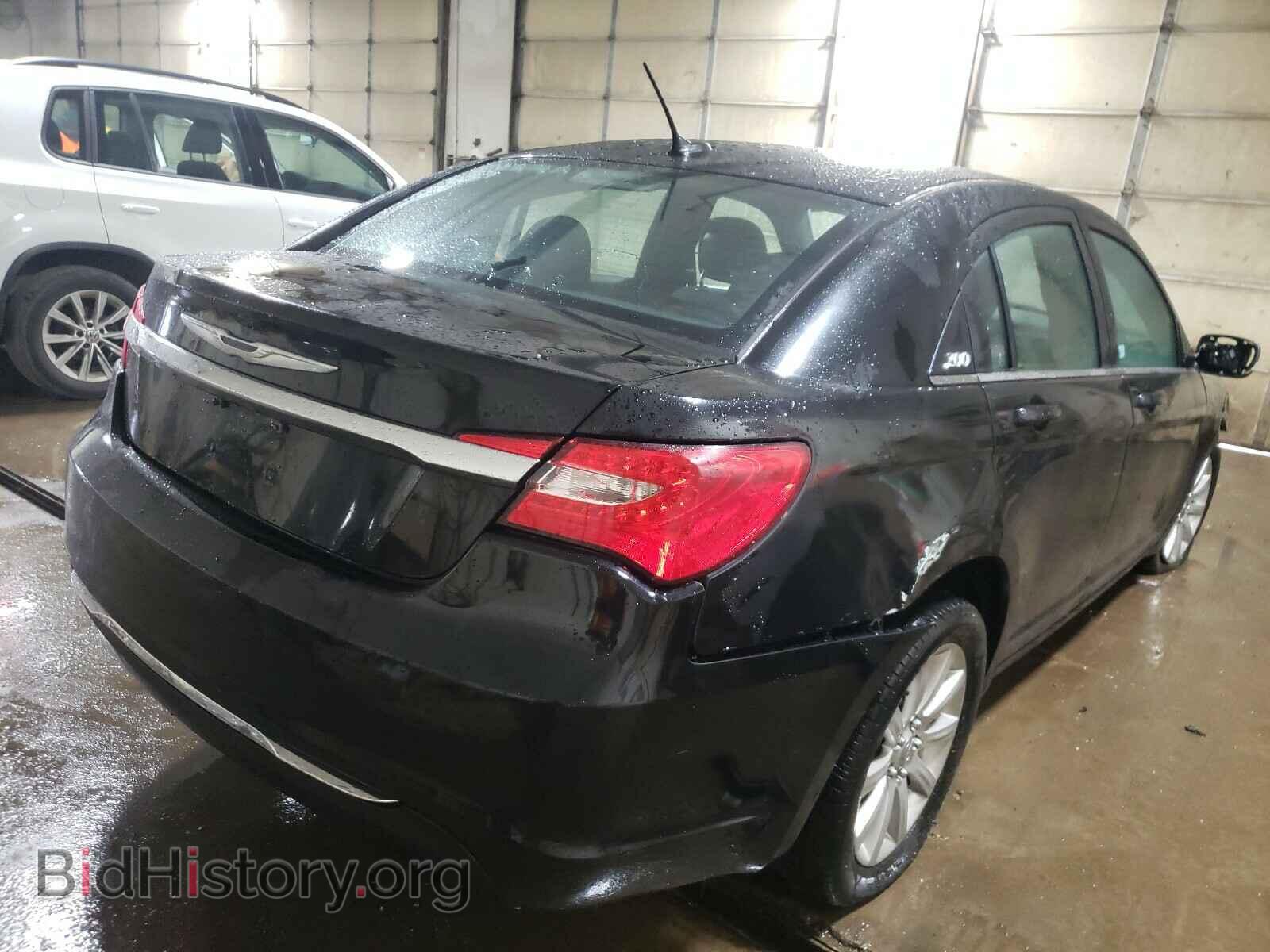 2012 CHRYSLER 200 - VIN: 1C3CCBBG3CN204040 - Фото 4