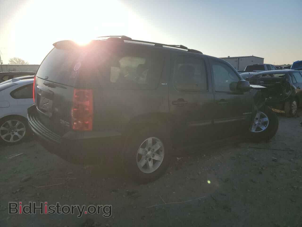 2008 GMC YUKON - VIN: 1GKFC13J08R240821 - Фото 3