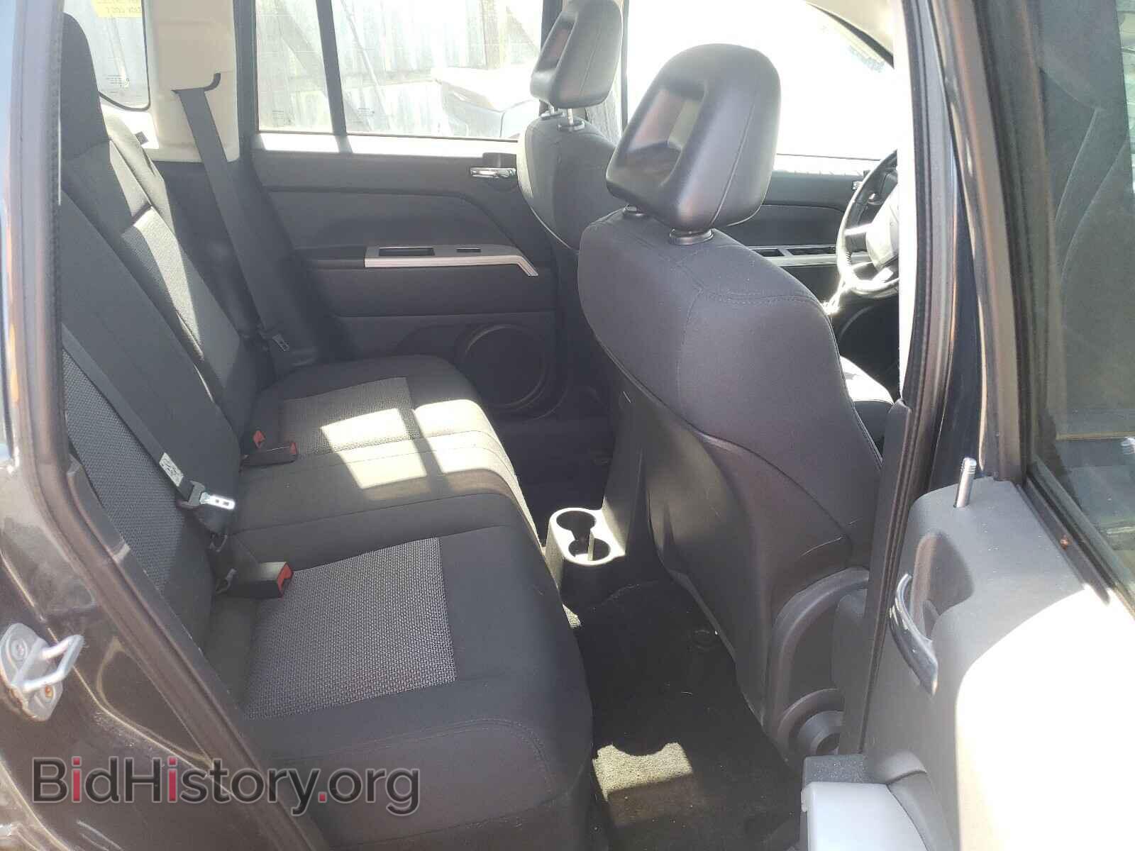 2008 JEEP COMPASS - VIN: 1J8FT47008D745584 - Photo 6