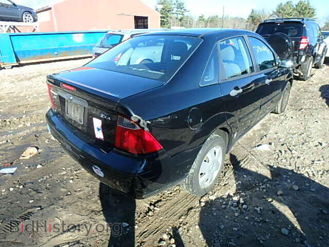 2006 FORD FOCUS - VIN: 1FAFP34N56W214619 - Фото 4