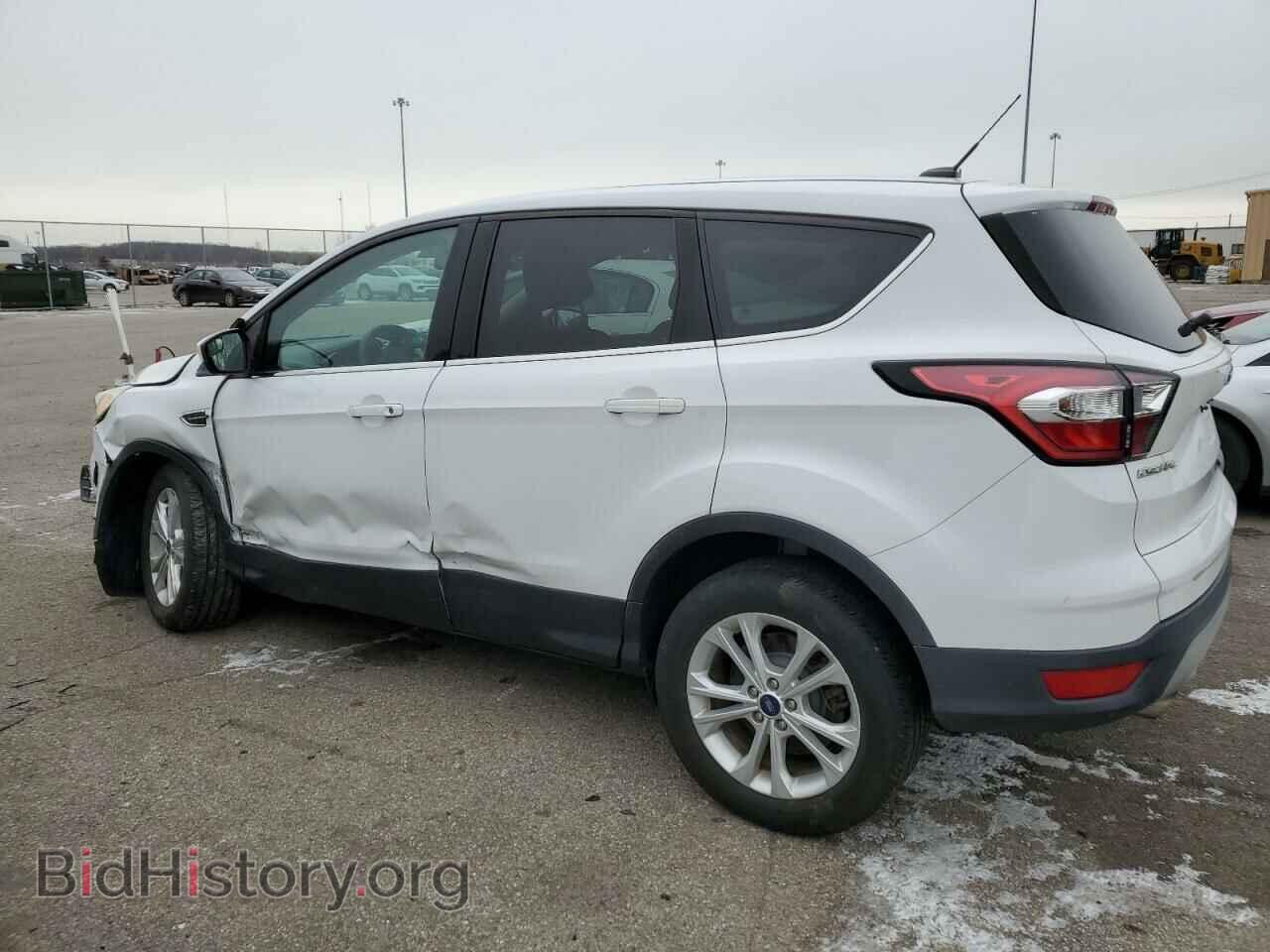 2017 FORD ESCAPE - VIN: 1FMCU9GD1HUB90311 - Фото 2
