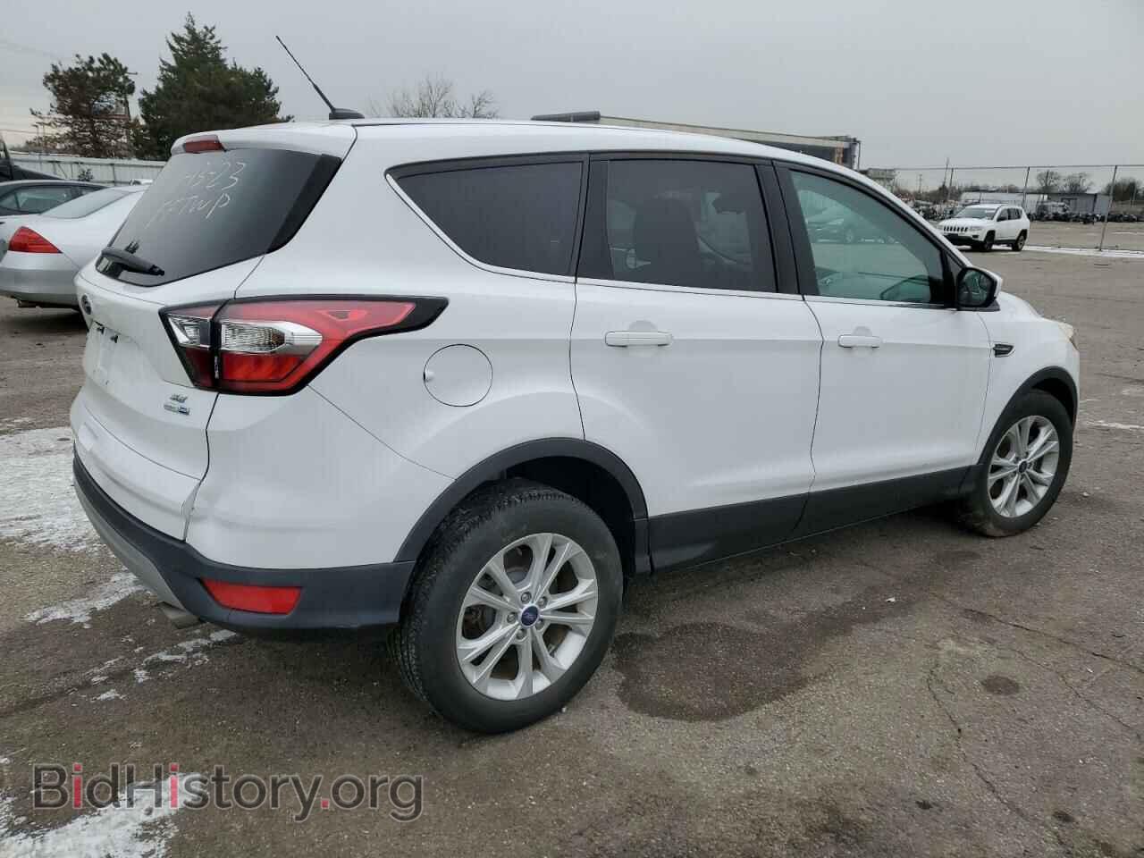 2017 FORD ESCAPE - VIN: 1FMCU9GD1HUB90311 - Фото 3