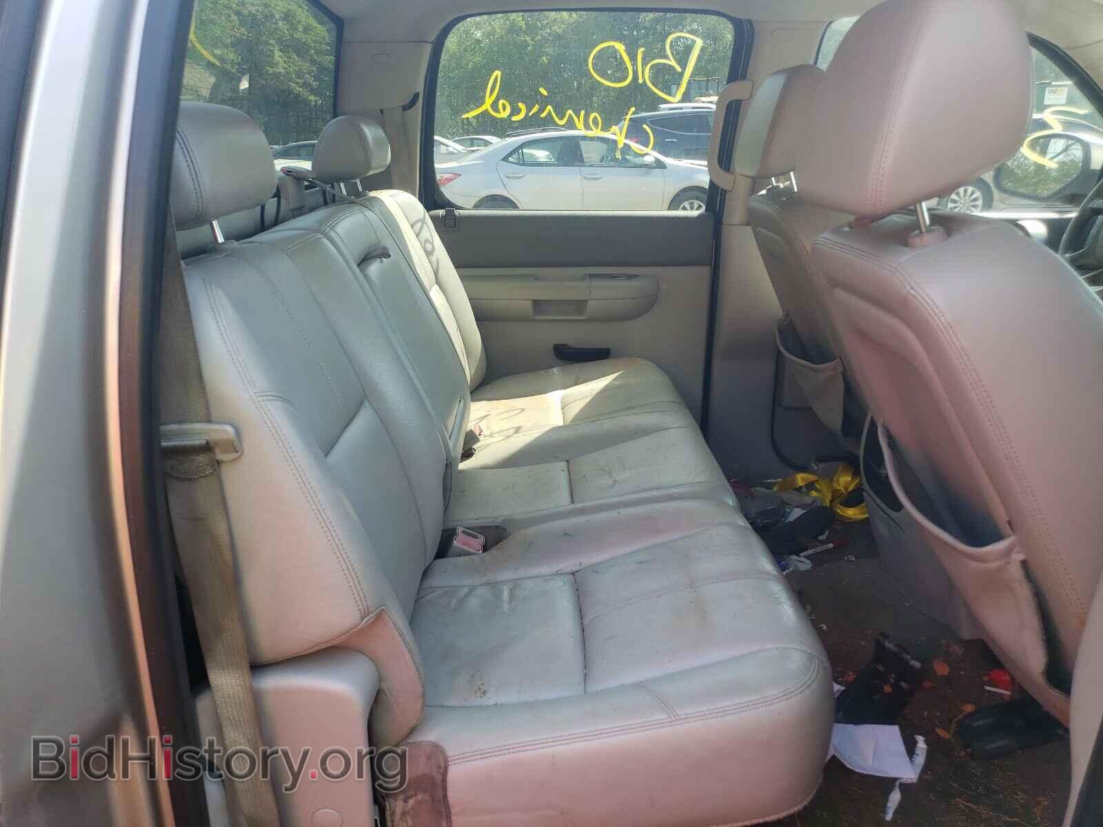2008 GMC SIERRA - VIN: 2GTEC13J281241663 - Photo 6