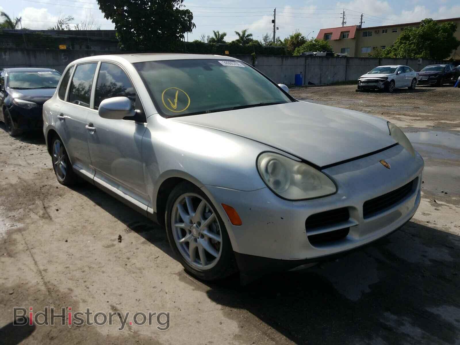 Photo WP1AB29P74LA71435 - PORSCHE CAYENNE 2004