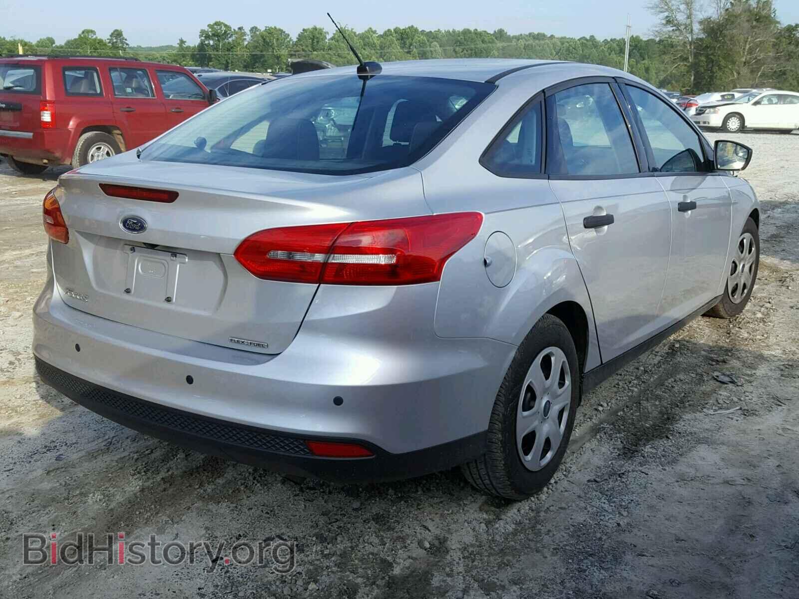 2016 FORD FOCUS - VIN: 1FADP3E28GL302188 - Photo 4