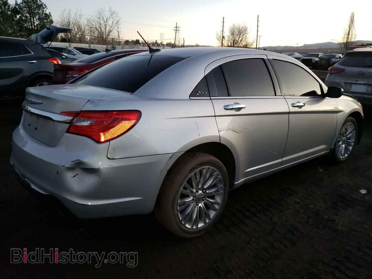 2011 CHRYSLER 200 - VIN: 1C3BC2FB0BN572006 - Фото 3