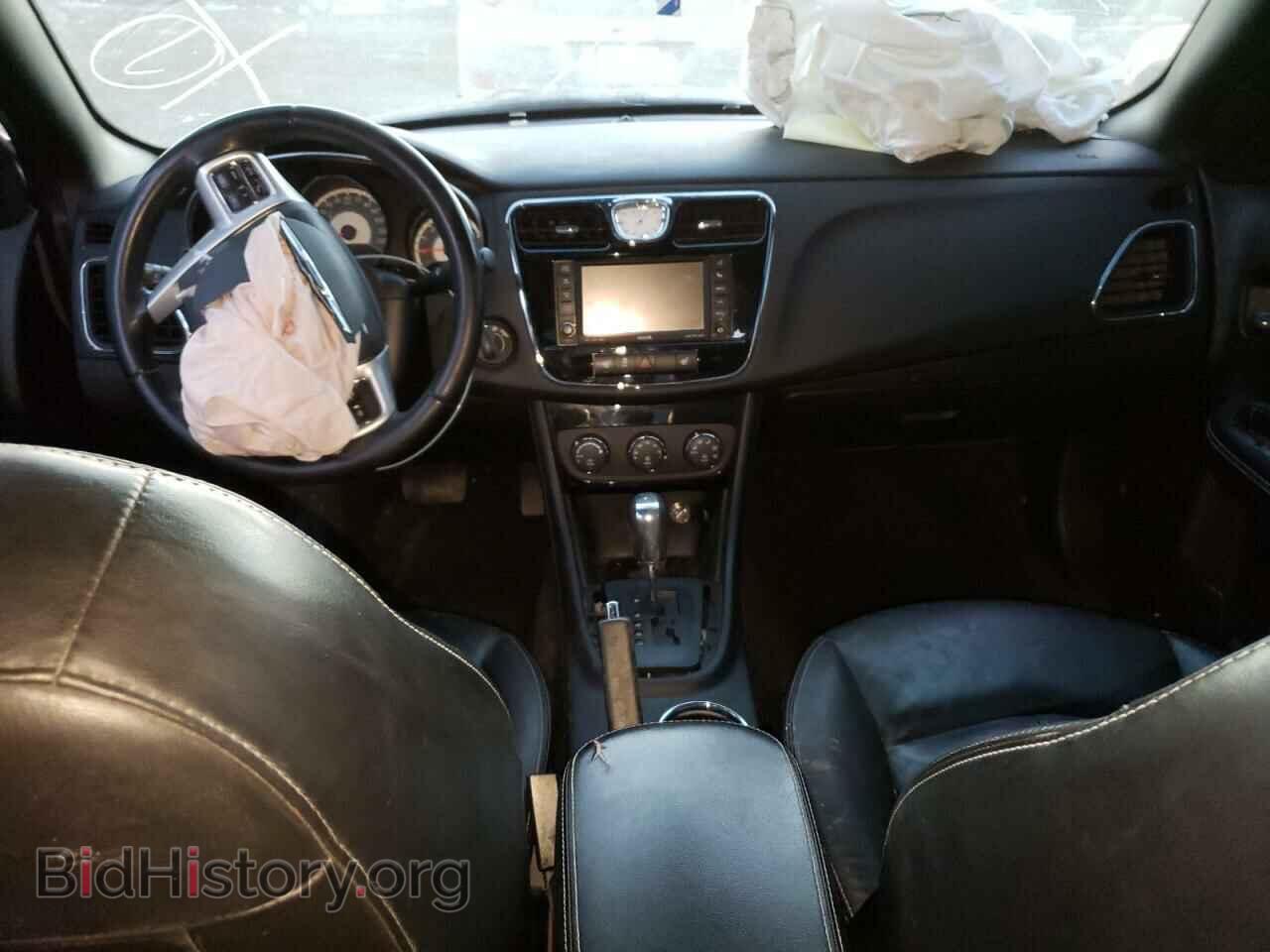 2011 CHRYSLER 200 - VIN: 1C3BC2FB0BN572006 - Фото 8