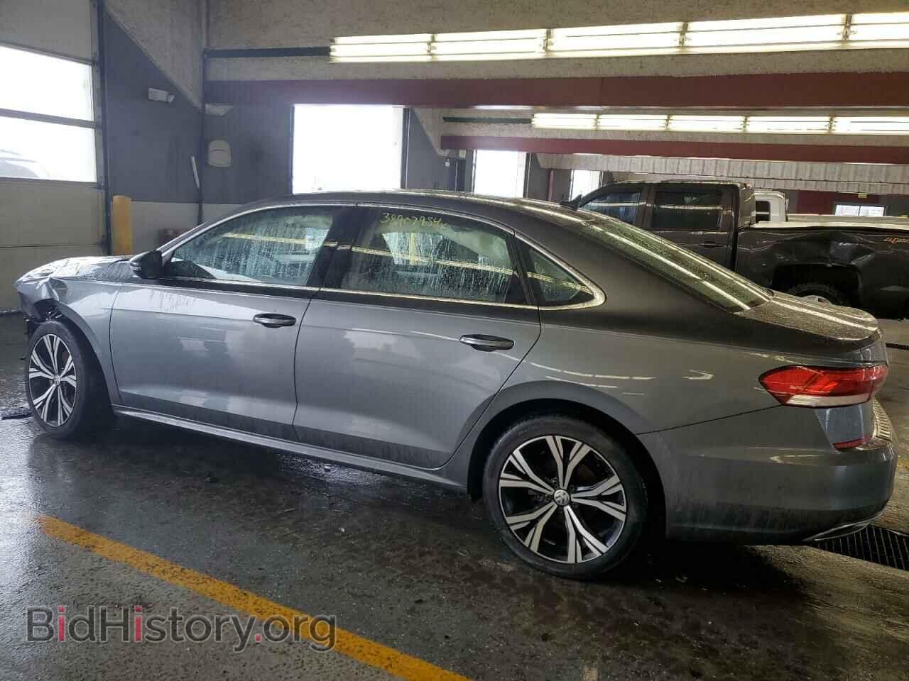 2021 VOLKSWAGEN PASSAT - VIN: 1VWSA7A31MC002204 - Фото 2