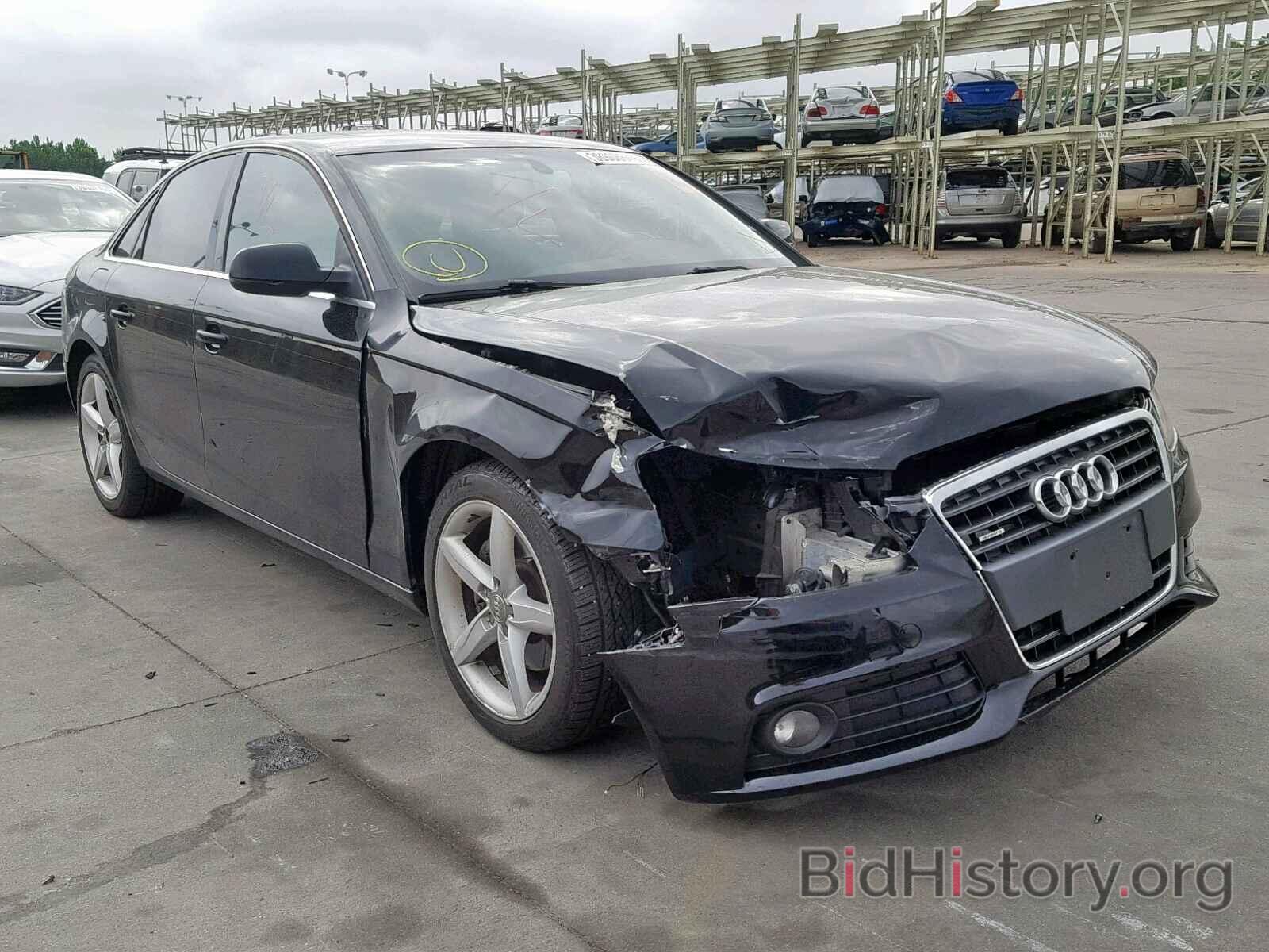 Photo WAUKFAFL9BN008423 - AUDI A4 2011