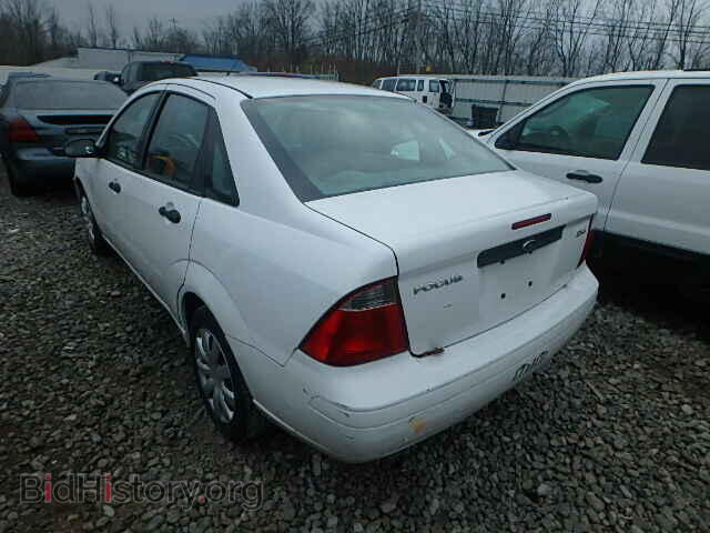 2005 FORD FOCUS - VIN: 1FAFP34N25W220781 - Фото 3