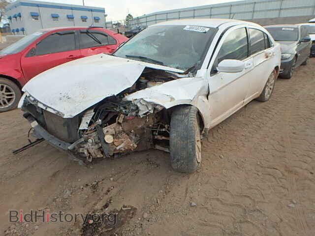 2013 CHRYSLER 200 - VIN: 1C3CCBBB2DN629352 - Фото 2