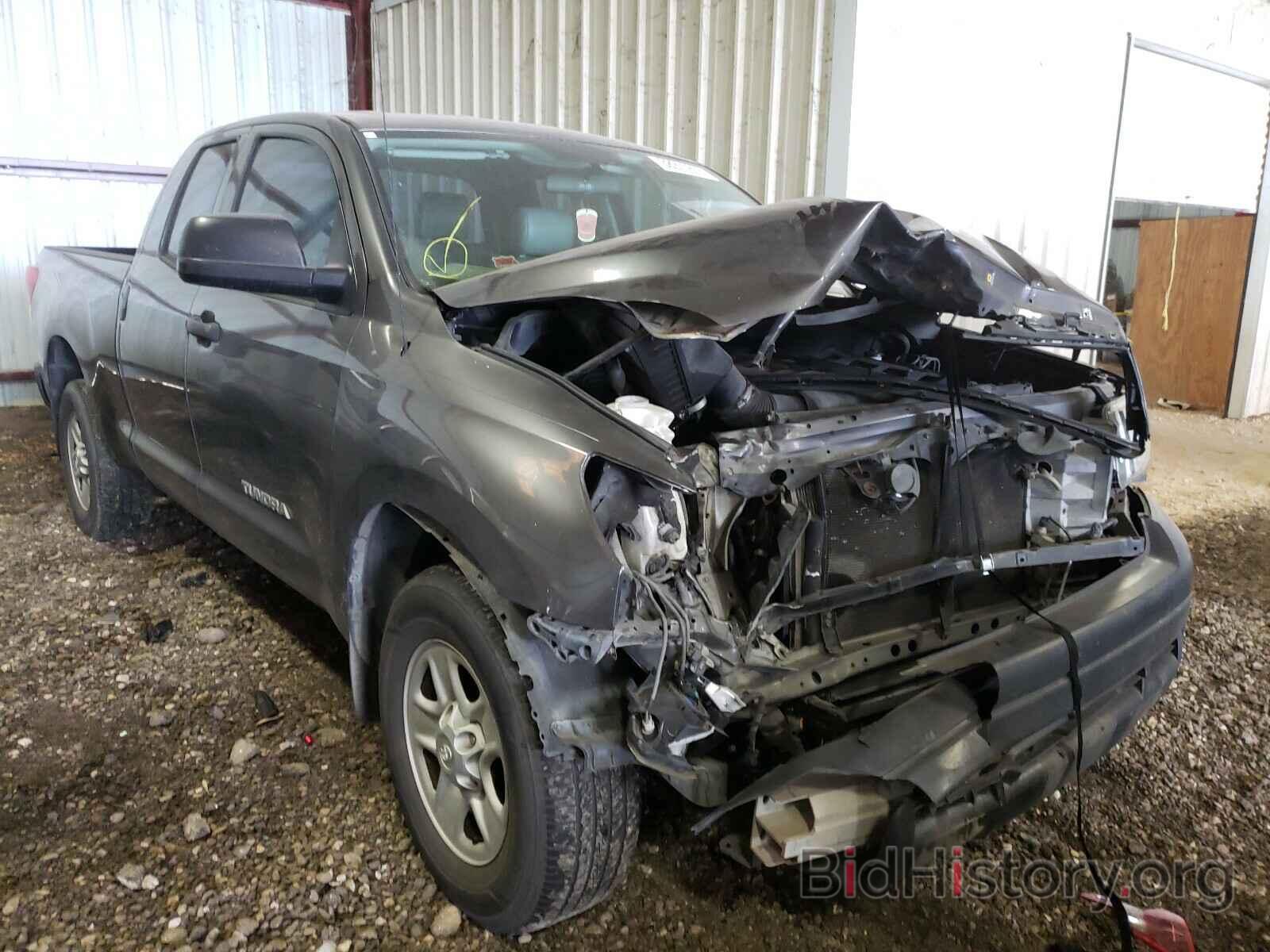 Photo 5TFRM5F10DX051813 - TOYOTA TUNDRA 2013