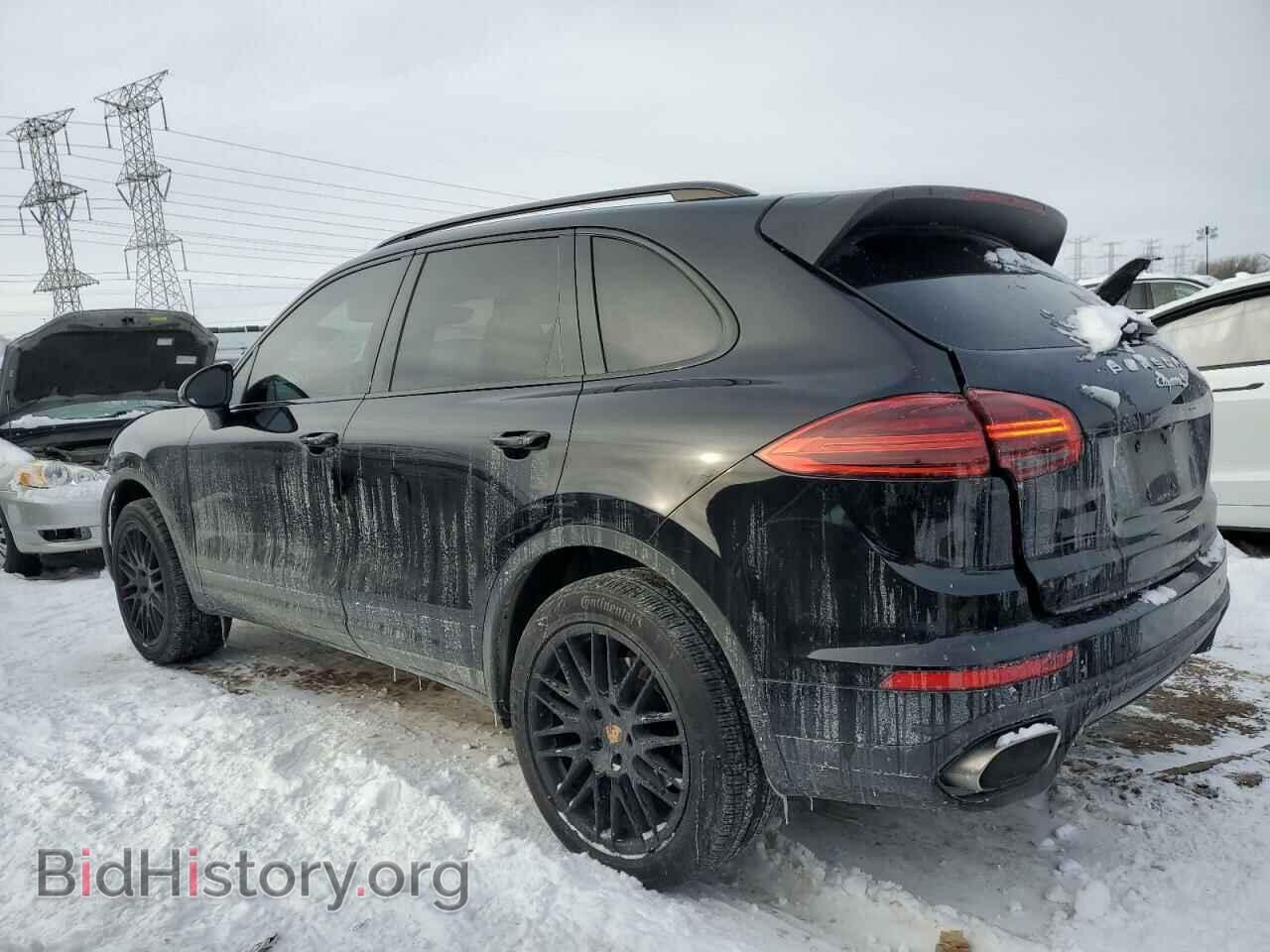2016 PORSCHE CAYENNE - VIN: WP1AA2A29GLA02768 - Фото 2