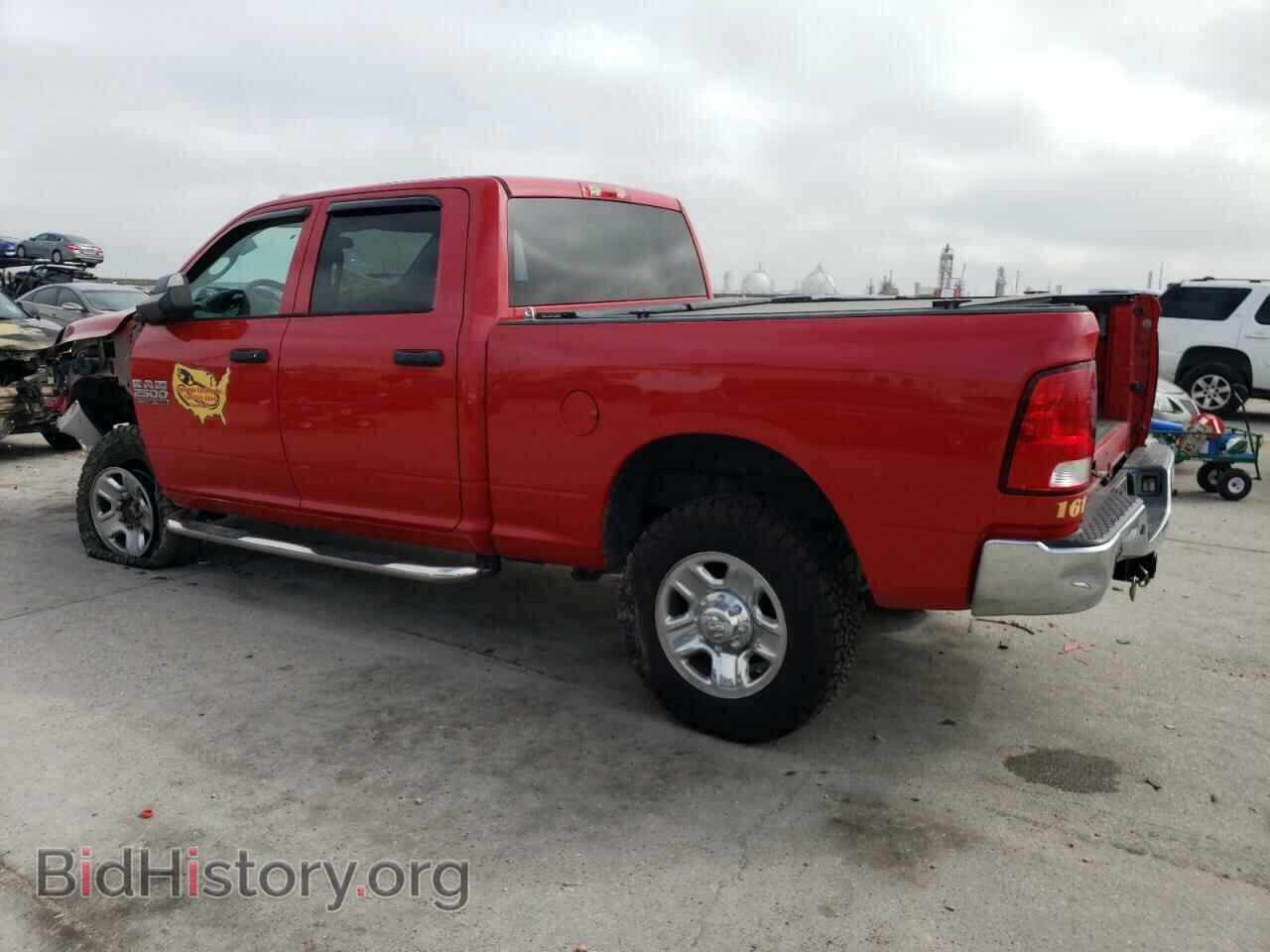 2017 RAM All Models - VIN: 3C6UR5CL4HG759663 - Photo 2
