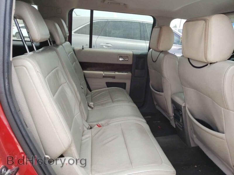 2010 Ford FLEX (VIN 2FMGK5CC2ABA32116) — photo 6 of 10