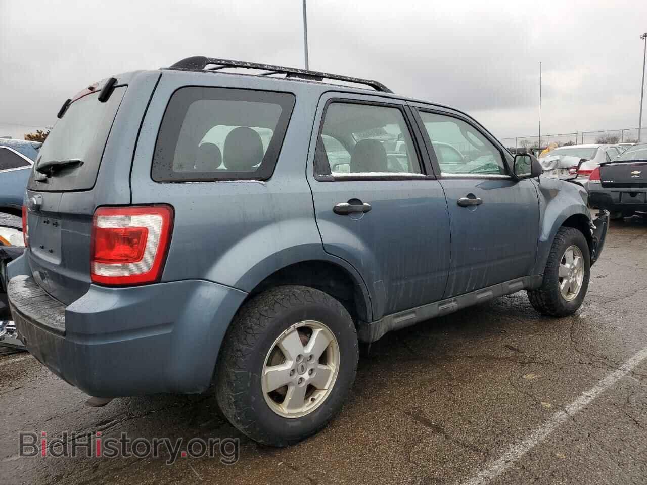 2011 FORD ESCAPE - VIN: 1FMCU0C75BKC53733 - Фото 3