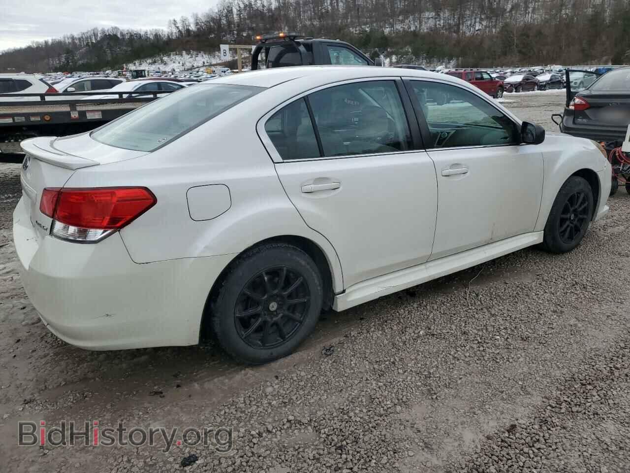 2013 SUBARU LEGACY - VIN: 4S3BMCA65D3010304 - Фото 3