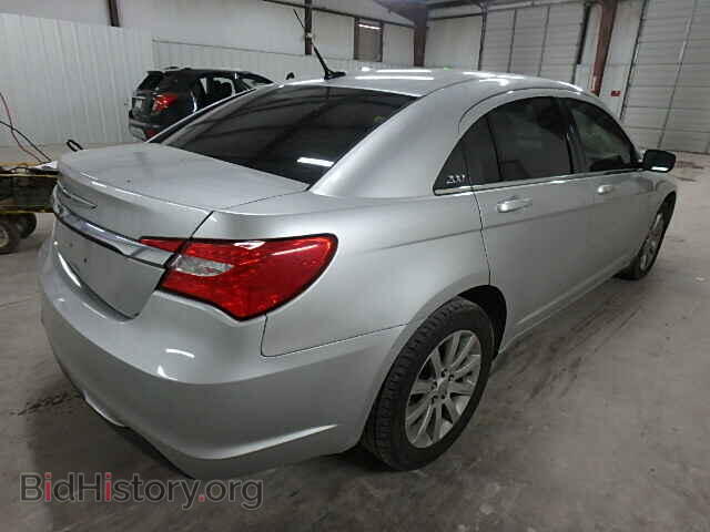 2011 CHRYSLER 200 - VIN: 1C3BC1FB5BN512491 - Фото 4