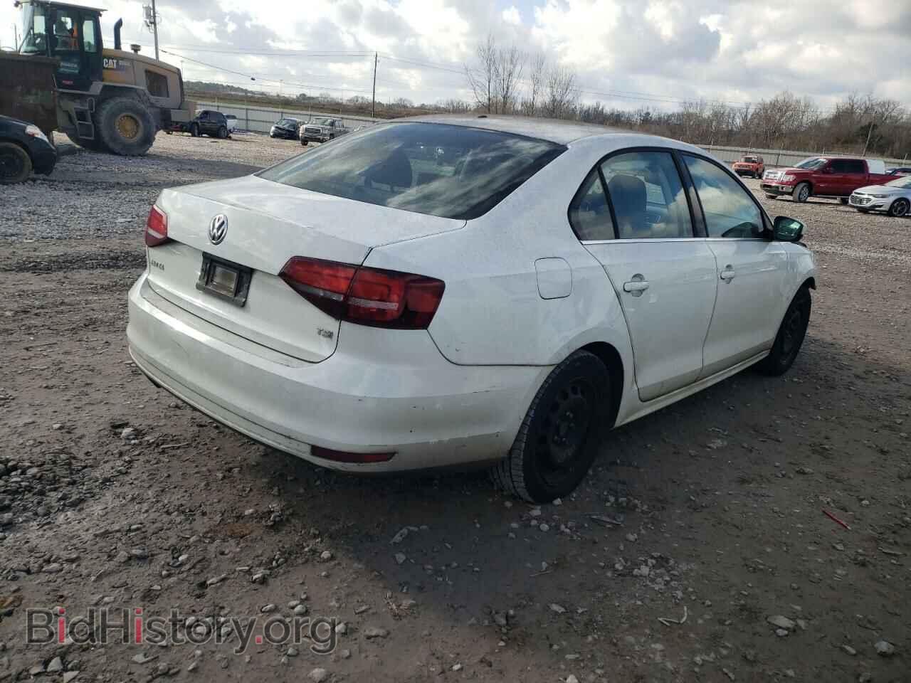 2017 VOLKSWAGEN JETTA - VIN: 3VW2B7AJ9HM227342 - Фото 3