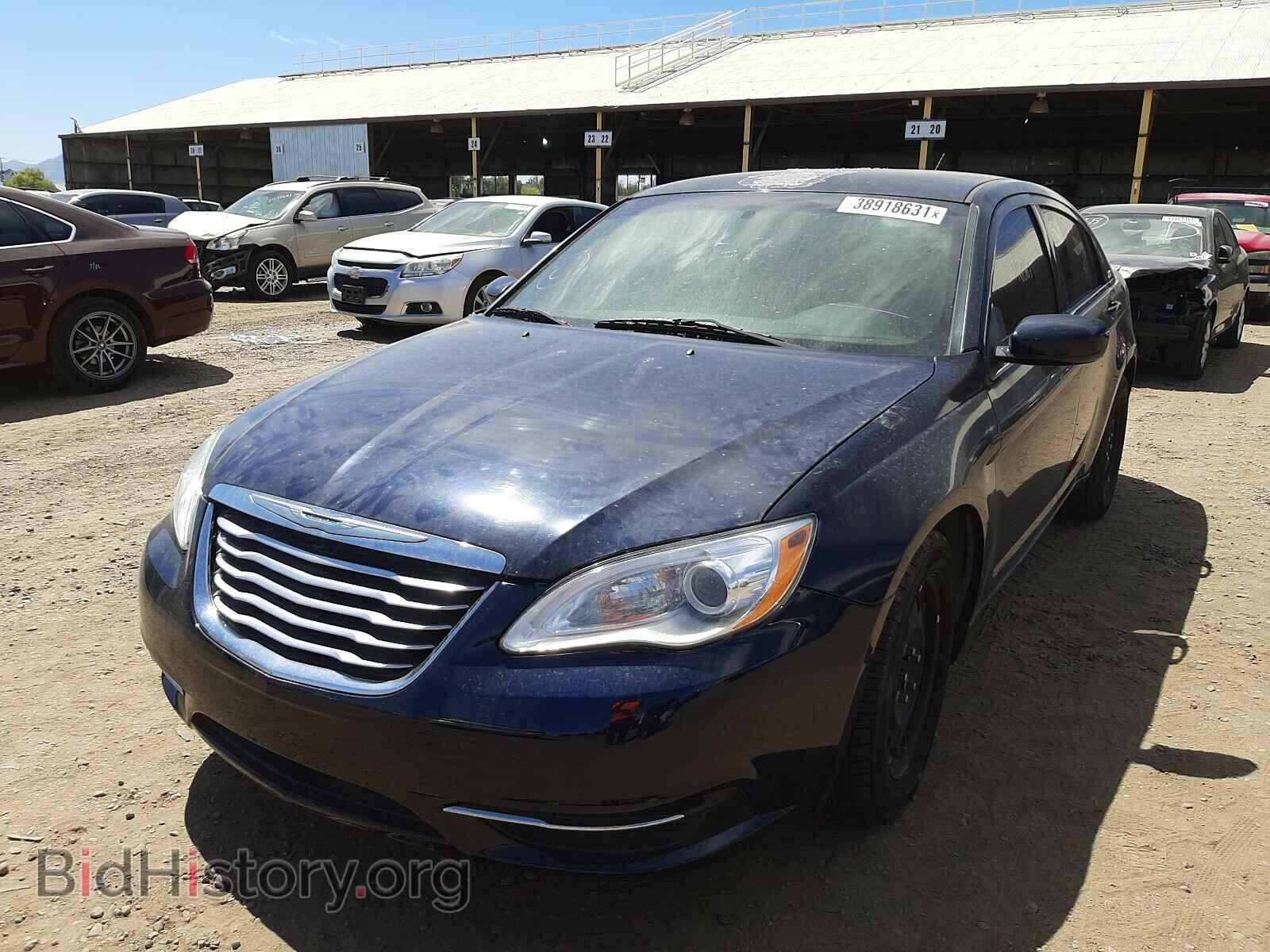 2014 CHRYSLER 200 - VIN: 1C3CCBAB8EN207038 - Фото 2