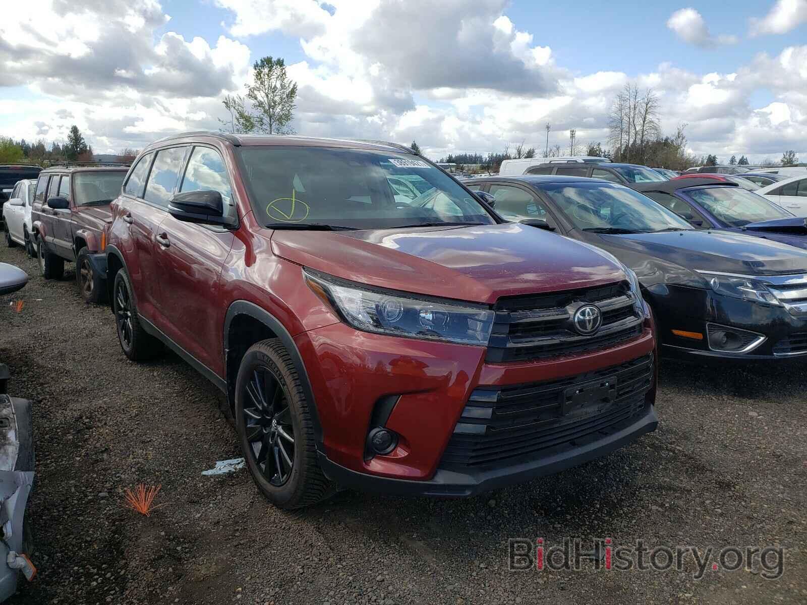 Фотография 5TDJZRFH3KS984207 - TOYOTA HIGHLANDER 2019