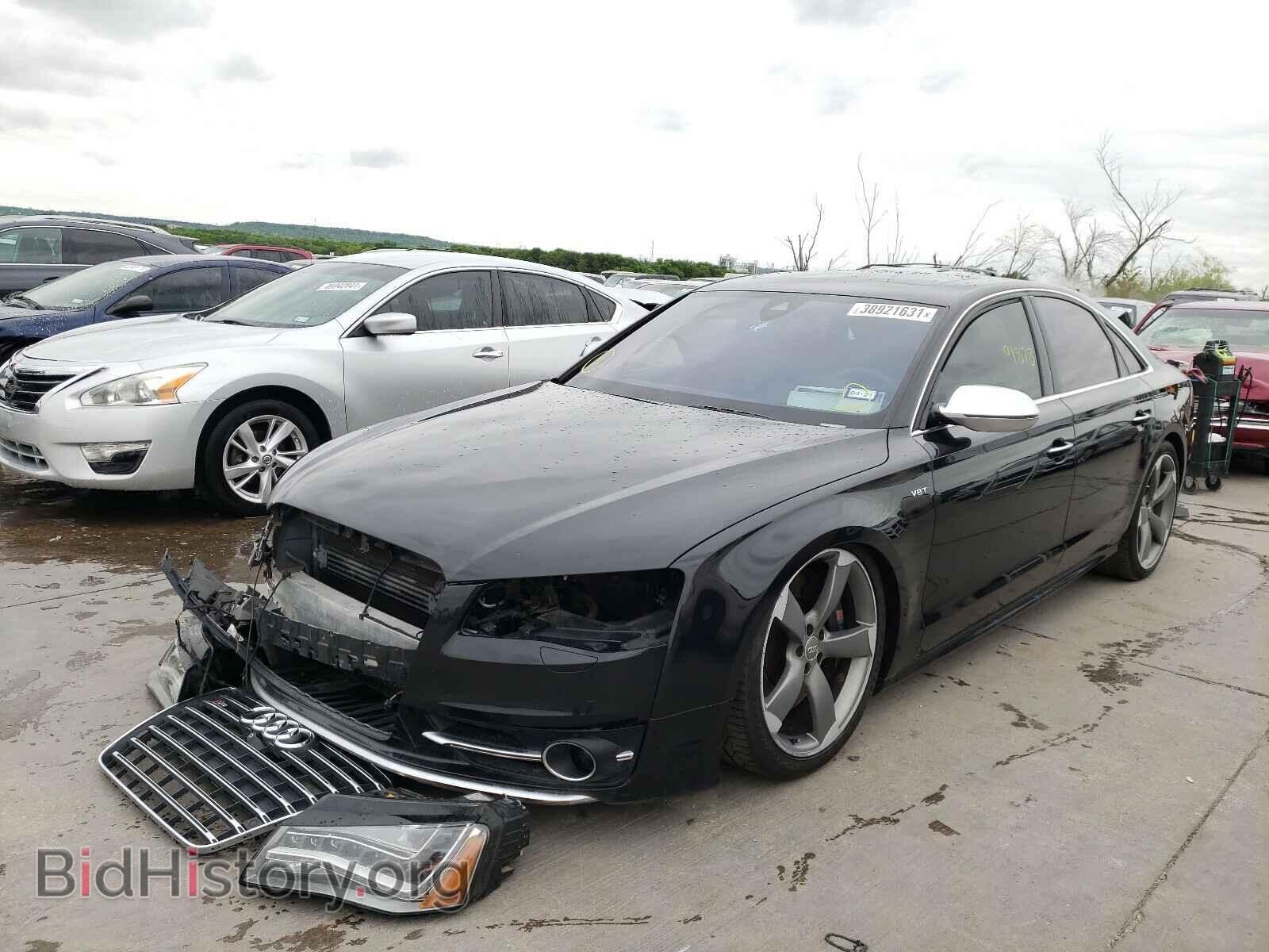 2013 AUDI S8 - VIN: WAUD2AFD6DN029794 - Фото 2