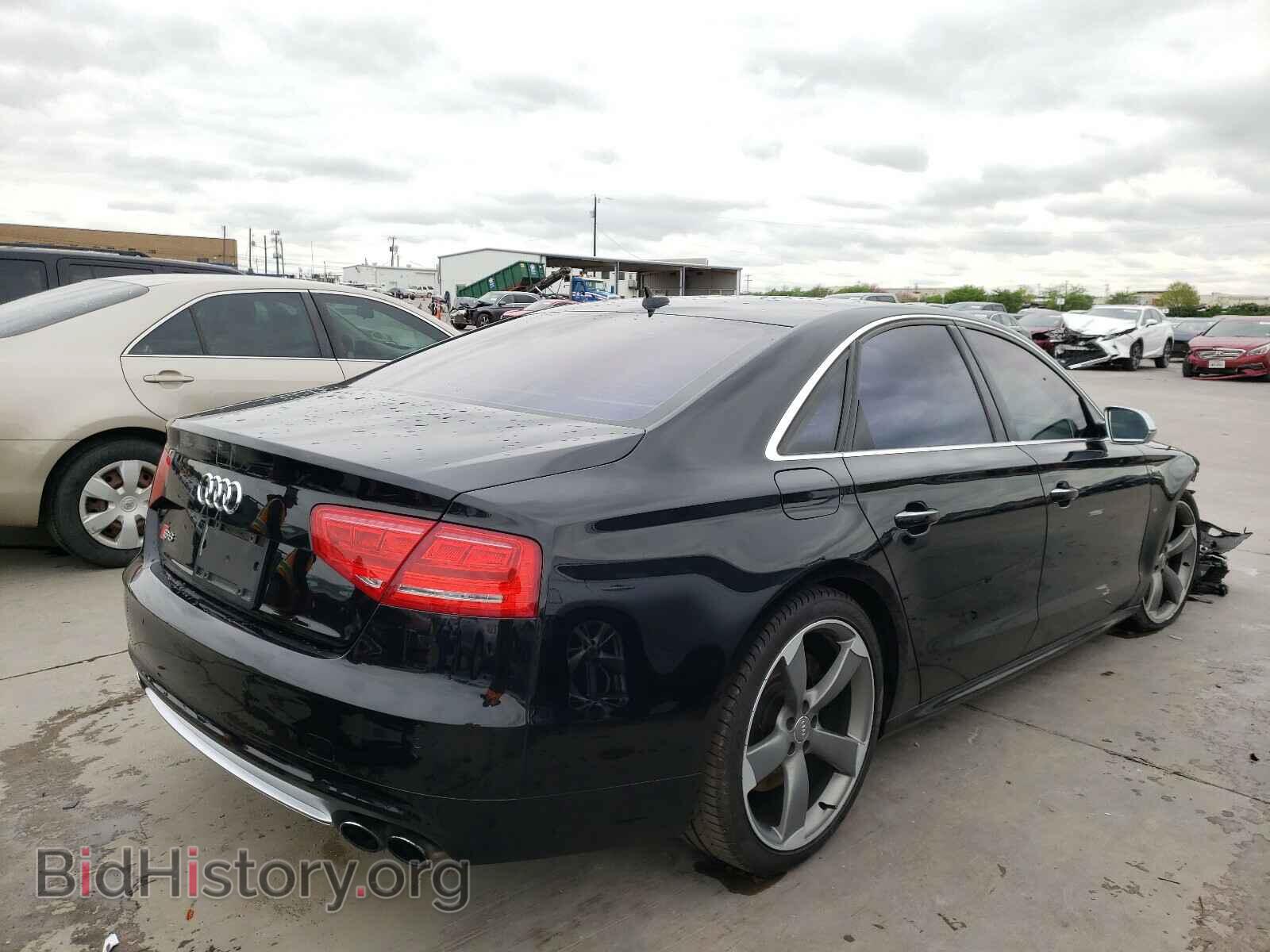 2013 AUDI S8 - VIN: WAUD2AFD6DN029794 - Фото 4