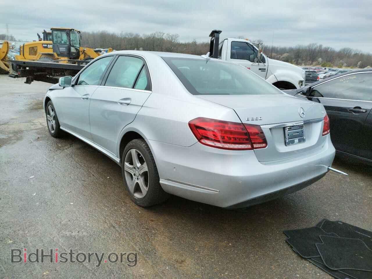 2015 MERCEDES-BENZ E-CLASS - VIN: WDDHF8JB8FB125055 - Фото 3