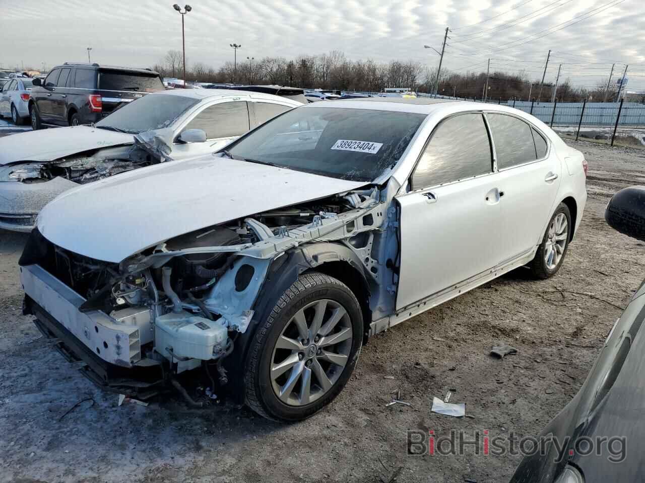 Photo JTHCL5EFXA5005174 - LEXUS LS460 2010