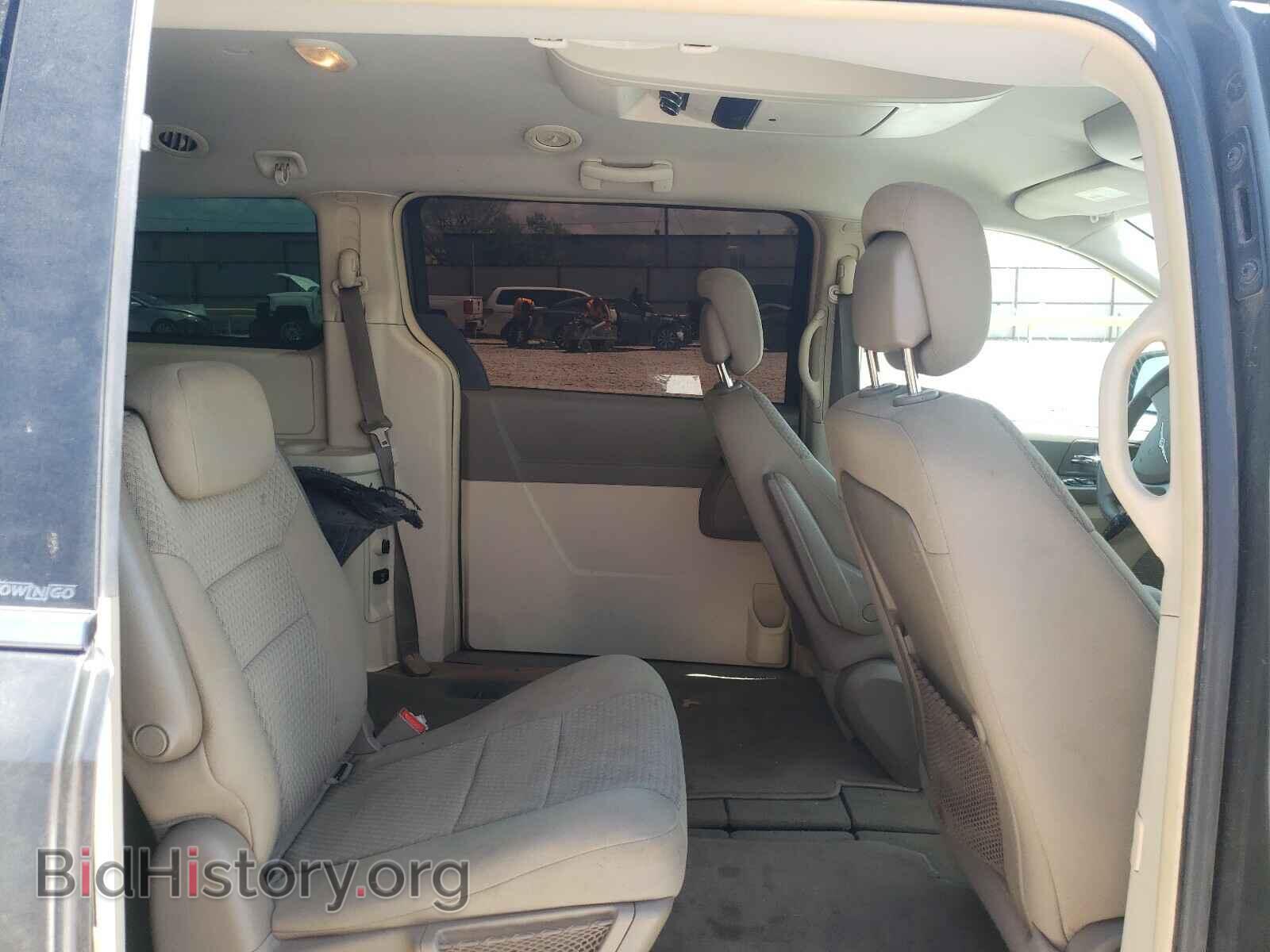 2010 CHRYSLER MINIVAN - VIN: 2A4RR2D11AR357216 - Фото 6
