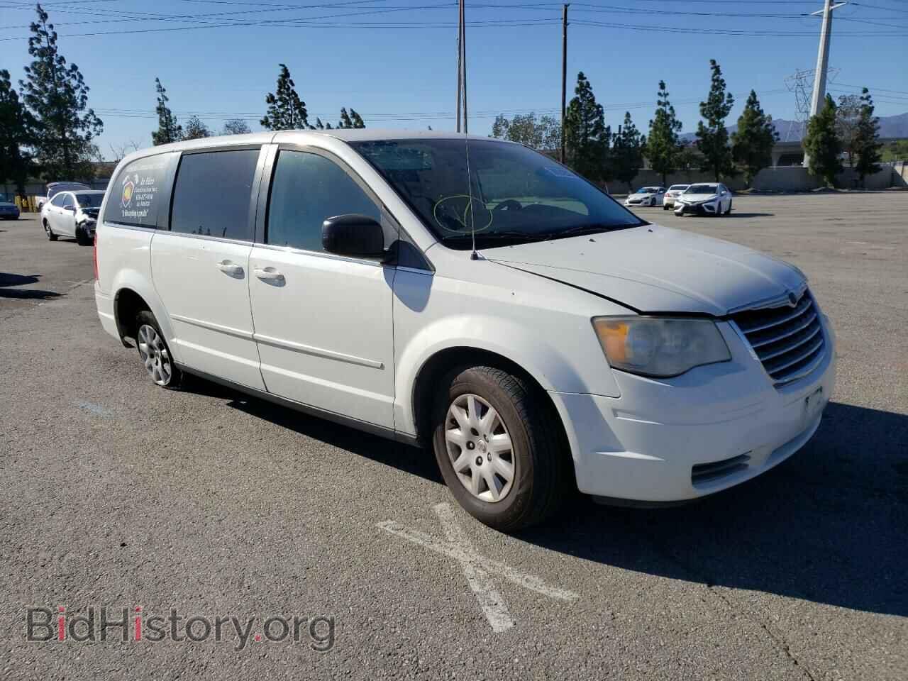 2009 CHRYSLER MINIVAN - VIN: 2A8HR44E49R521790 - Фото 4